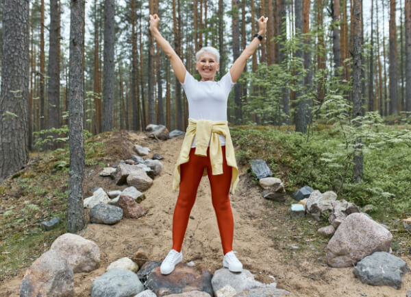 Maigrir en marchant à un rythme doux et efficace pour perdre du poids sans fatigue