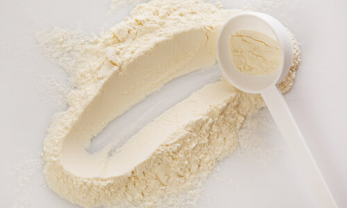 proteines de qualité : blanc oeuf, soja, lait